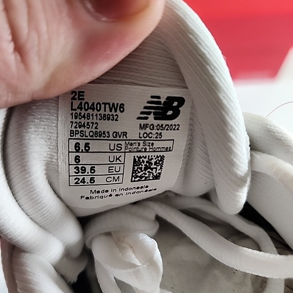 New Balance Baseball Cleats Mens 6.5 Wide White Fuel Cell 4040 v6 Trainer Shoes - Picture 7 of 10